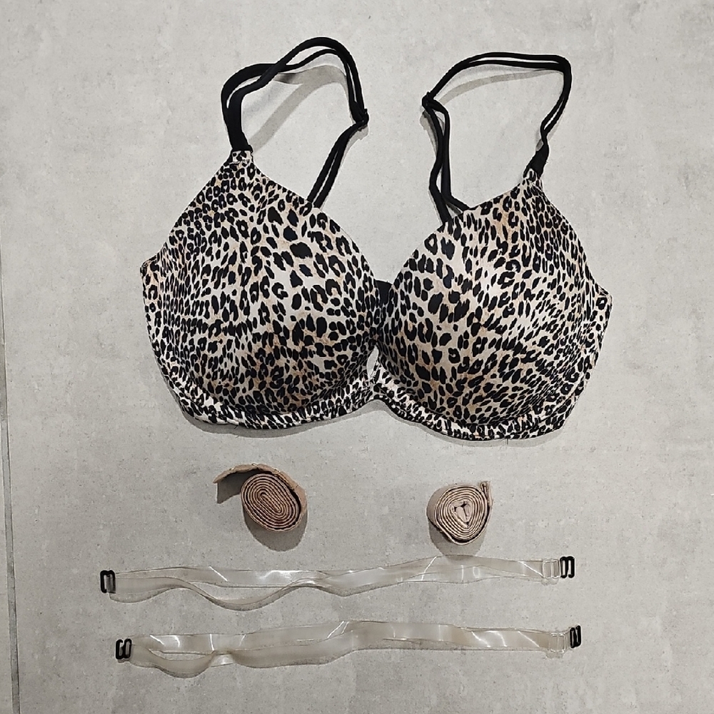 Victoria's Secret Leopard Print Bra with Black Accents